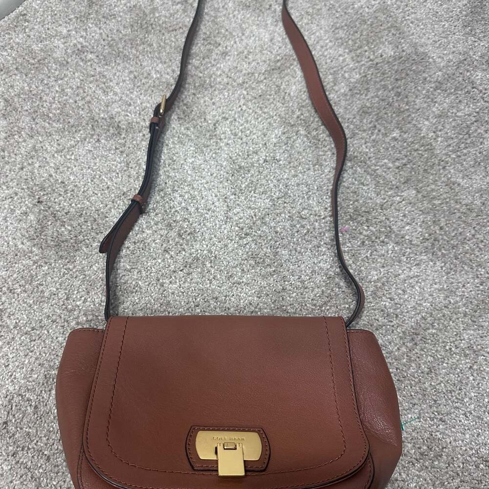 Cole Haan 100% Brown Leather Crossbody Bag Gold Hardware Flap Closure Vintage - Picture 9 of 9